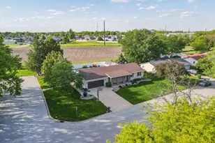 901 Edwin Dr, Bourbonnais, IL 60914 - Photo 38