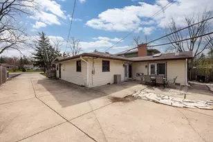 5960 Pershing Ave, Downers Grove, IL 60516 - Photo 26