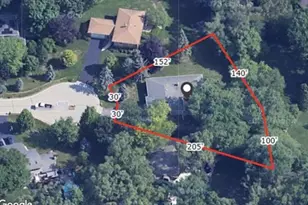 27W641 Holly Ct, West Chicago, IL 60185 - Photo 2