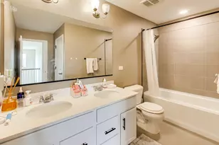 301 Didier Ct, Buffalo Grove, IL 60089 - Photo 22