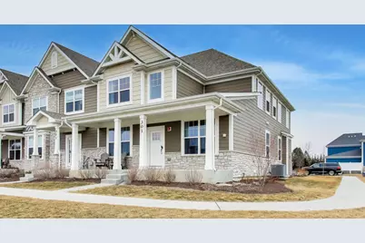 301 Didier Court #D, Buffalo Grove, IL 60089 - Photo 2