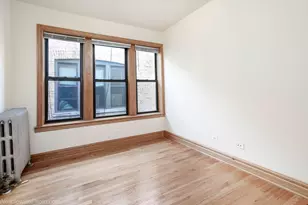 1165 E 54th St, Chicago, IL 60615 - Photo 6