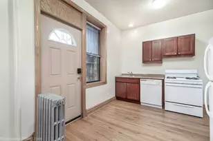 1165 E 54th St, Chicago, IL 60615 - Photo 12