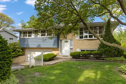 6118 Lyman Avenue, Downers Grove, IL 60516 - Photo 2