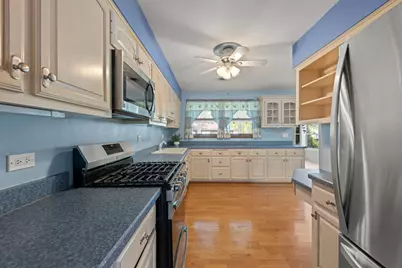 6118 Lyman Avenue, Downers Grove, IL 60516 - Photo 10