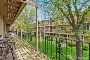 2504 Algonquin Rd, Rolling Meadows, IL 60008 - Photo 16