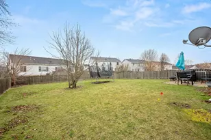 2269 Rebecca Cir, Montgomery, IL 60538 - Photo 18