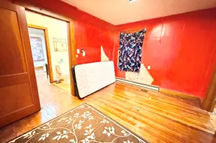 301 N McLaren St, Marion, IL 62959 - Photo 6