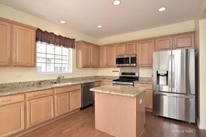 11339 Bellflower Lane, Huntley, IL 60142 - Photo 4