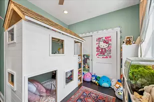 3739 N Ridgeway Ave, Chicago, IL 60618 - Photo 16