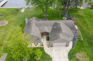 4226 N Riverdale Dr, McHenry, IL 60051 - Photo 38
