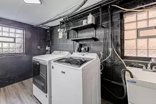 8051 S Escanaba Ave, Chicago, IL 60617 - Photo 22