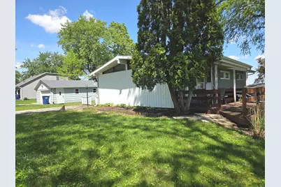 313 S McKinley Street, Mansfield, IL 61854 - Photo 1