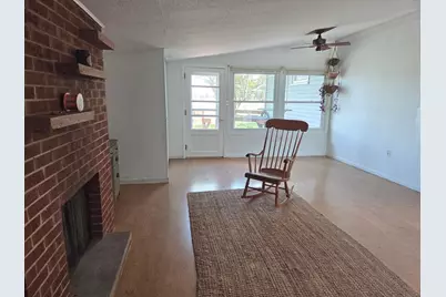 313 S McKinley Street, Mansfield, IL 61854 - Photo 6