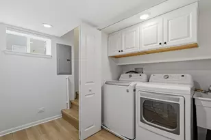 4105 N Kolmar Ave, Chicago, IL 60641 - Photo 18
