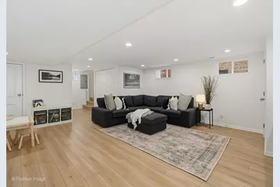 4105 N Kolmar Avenue, Chicago, IL 60641 - Photo 16