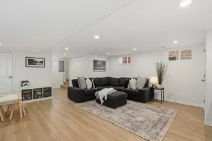 4105 N Kolmar Ave, Chicago, IL 60641 - Photo 16