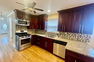 8425 S Marshfield Ave, Chicago, IL 60620 - Photo 6