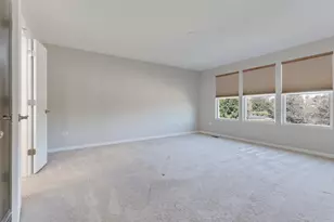 3628 Birch Ln, Naperville, IL 60564 - Photo 16