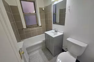 2448 W Catalpa Ave, Chicago, IL 60625 - Photo 16