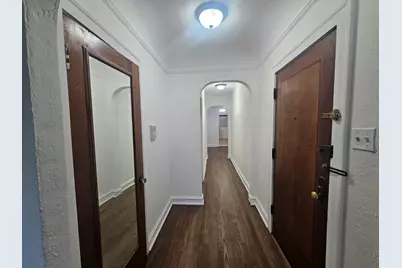 2448 W Catalpa Avenue #2, Chicago, IL 60625 - Photo 8