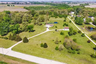34908 S State Route 129, Braceville, IL 60407 - Photo 2