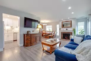 136 Wolcott Ct, Schaumburg, IL 60193 - Photo 6