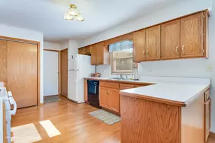 2620 George Ave, Joliet, IL 60435 - Photo 12