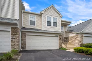 24902 Franklin Ln, Plainfield, IL 60585 - Photo 2