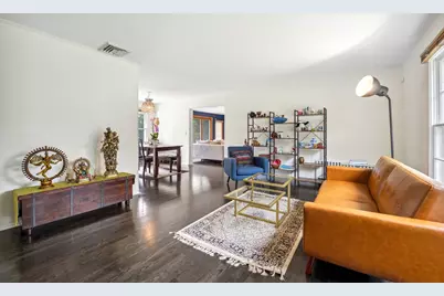 853 Happ Road, Northfield, IL 60093 - Photo 2