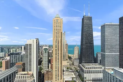 100 E Huron Street #4703, Chicago, IL 60611 - Photo 28