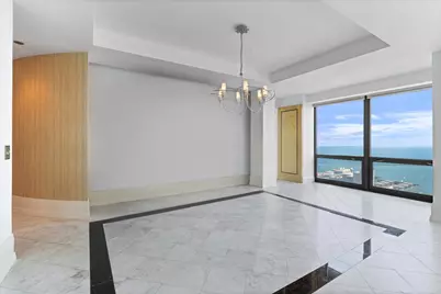 100 E Huron Street #4703, Chicago, IL 60611 - Photo 6