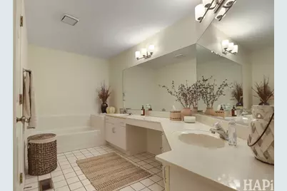 [Address not provided], Wheeling, IL 60090 - Photo 16