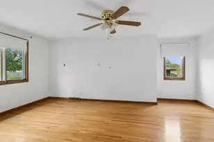 217 S Arlington Heights Rd, Elk Grove Village, IL 60007 - Photo 18