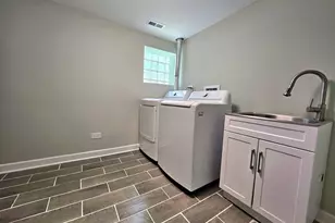8819 S Carpenter St, Chicago, IL 60620 - Photo 46