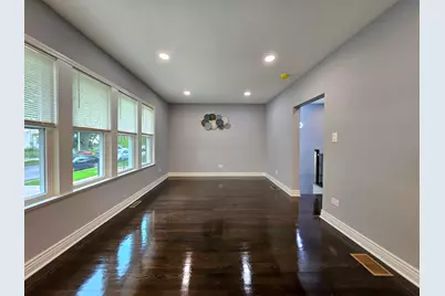 8819 S Carpenter Street, Chicago, IL 60620 - Photo 10