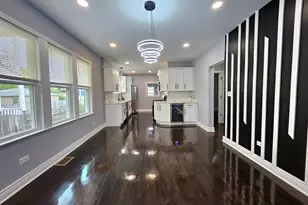 8819 S Carpenter St, Chicago, IL 60620 - Photo 12