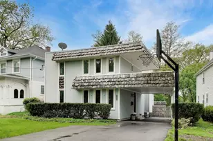 400 S Crescent Ave, Park Ridge, IL 60068 - Photo 2