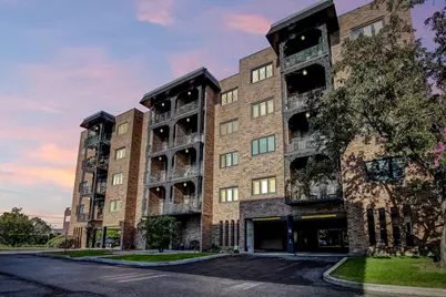 9335 Landings Lane #307, Des Plaines, IL 60016 - Photo 1