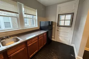 7344 N Damen Ave, Chicago, IL 60645 - Photo 8