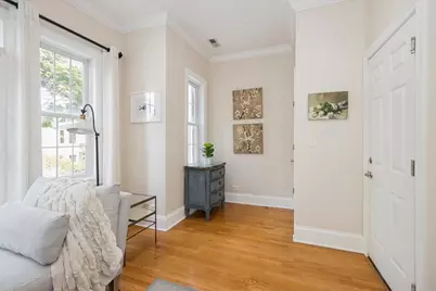 1951 W Melrose Street #2, Chicago, IL 60657 - Photo 6