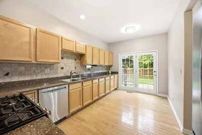 28701 Sawmill Lane, Lakemoor, IL 60051 - Photo 12