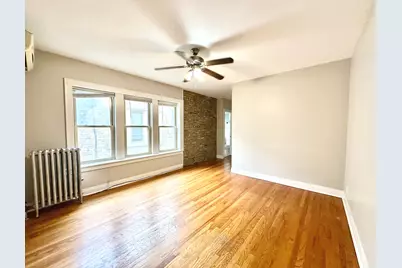 3253 W Olive Avenue #3W, Chicago, IL 60659 - Photo 2