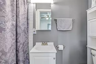 15000 Avers Ave, Midlothian, IL 60445 - Photo 18