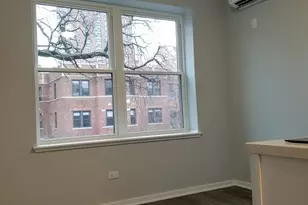 5240 N Winthrop Ave, Chicago, IL 60640 - Photo 6