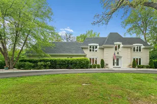 8002 W 127th St, Palos Park, IL 60464 - Photo 2