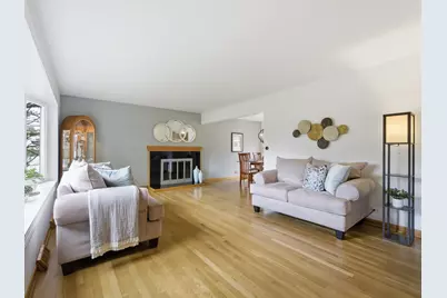 237 N Pioneer Drive, Addison, IL 60101 - Photo 6