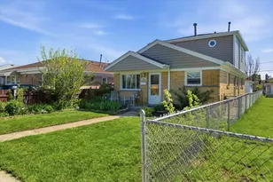 7751 Massasoit, Burbank, IL 60459 - Photo 2