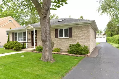 1634 E Forest Avenue, Des Plaines, IL 60018 - Photo 2