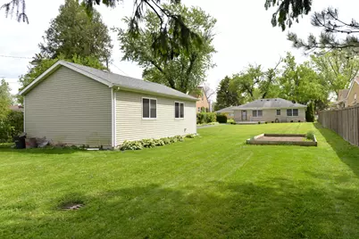 1634 E Forest Avenue, Des Plaines, IL 60018 - Photo 4